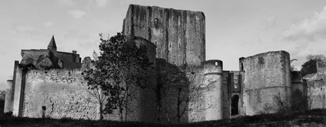 DUNGEON OF LOCHES